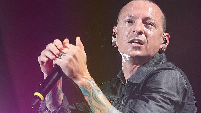 Linkin Park solisti Chester Bennington öldü