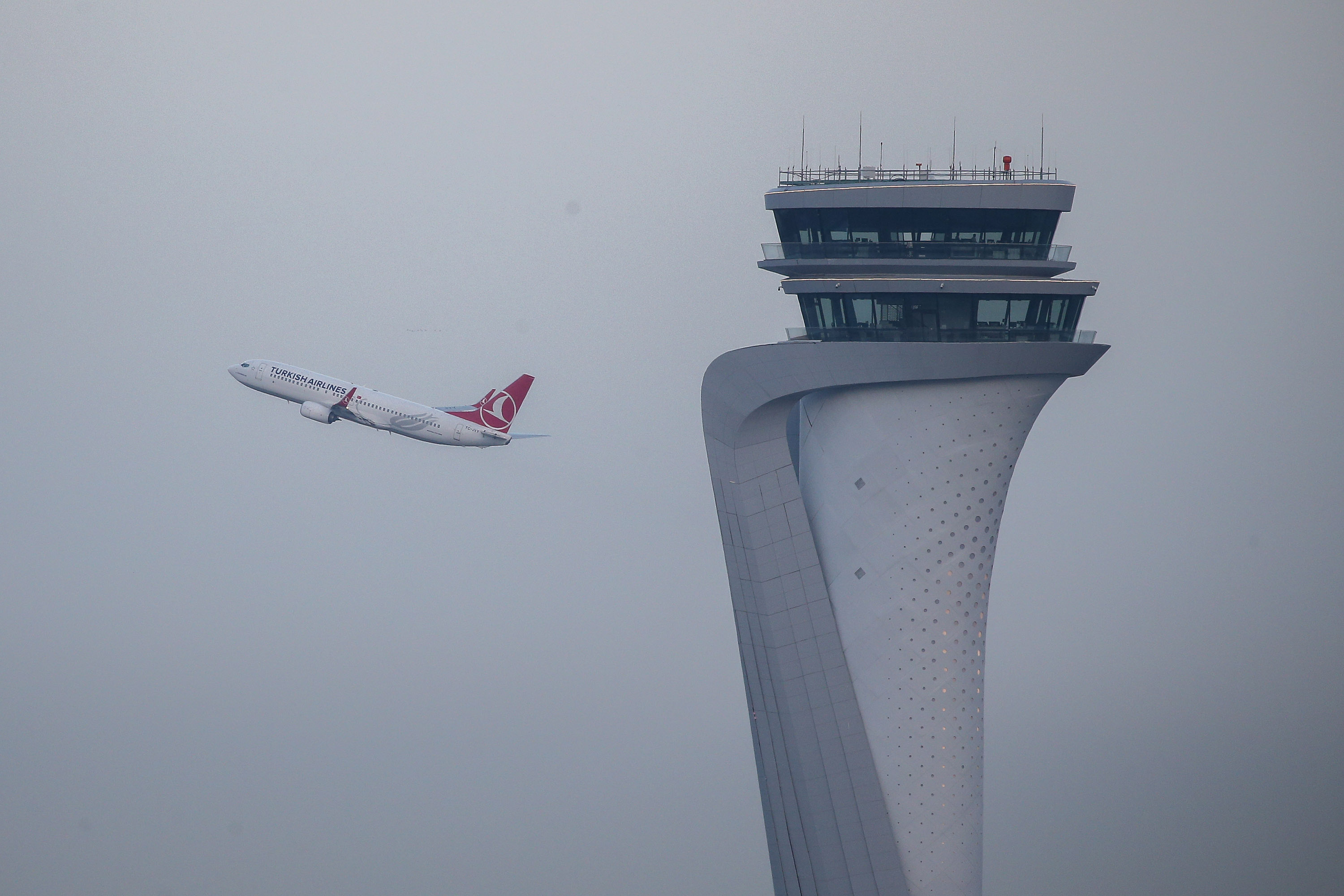 Dünyanın en büyük yakıt ikmal sistemi İstanbul Havalimanı'nda