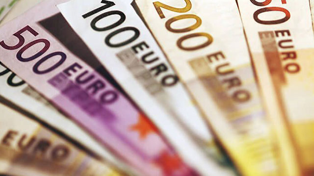 Hazine eurobond ihracı için 3 bankaya yetki verdi