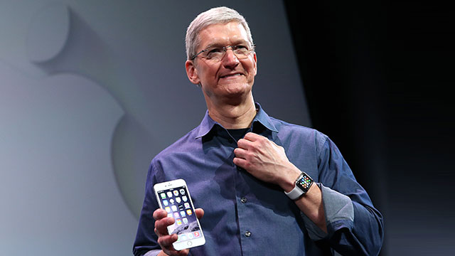 Apple CEO'su Tim Cook: Türkiye’de iPhone fiyatları düşecek