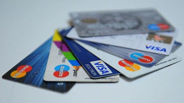 Kredi kartı harcamaları yüzde 15 arttı
