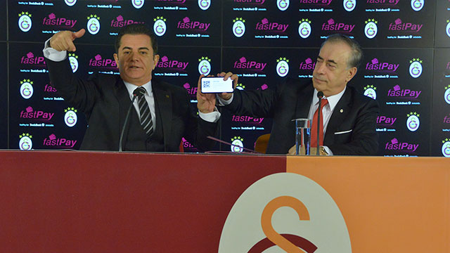 Galatasaray ve Denizbank 'nakitsiz stadyum'a imza attı