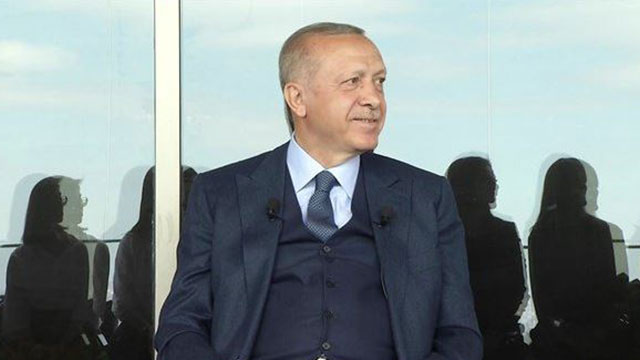 Erdoğan: Yerli otomobilde bizi oyalamasınlar