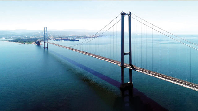 Osmangazi Köprüsü’nün 15 aylık hasılatı 2 milyar TL