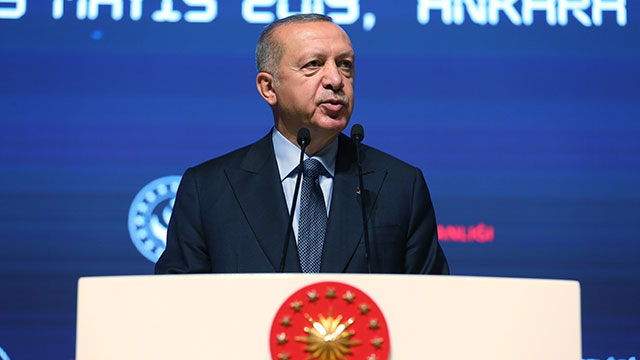Erdoğan: Ekonomik saldırılara rağmen hedeflerimize doğru yürümeye devam ediyoruz