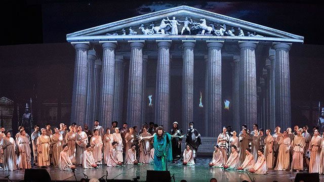 Aspendos’ta opera ve bale zamanı