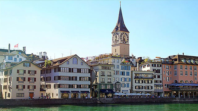 AB, İsviçre'yi vergi cennetleri listesinden çıkarıyor