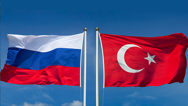 Türkiye ve Rusya ulusal parada anlaştı