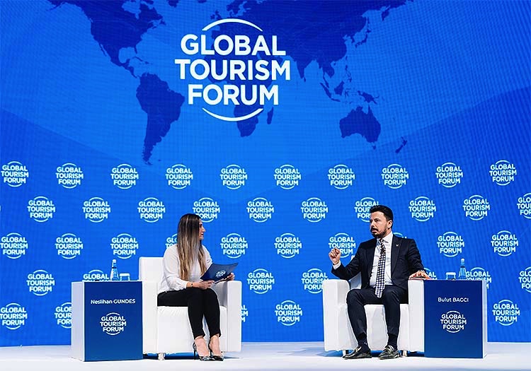 Dünya turizmi 2020'yi 3 trilyon dolarlık kayıpla kapatıyor