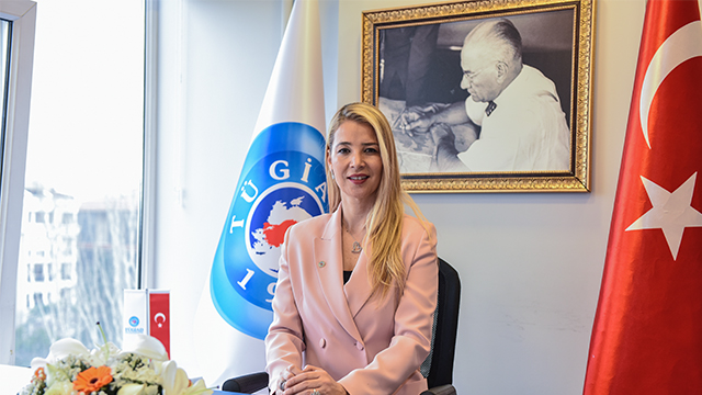 Nilüfer Çevikel TÜGİAD'ın ilk kadın başkanı oldu