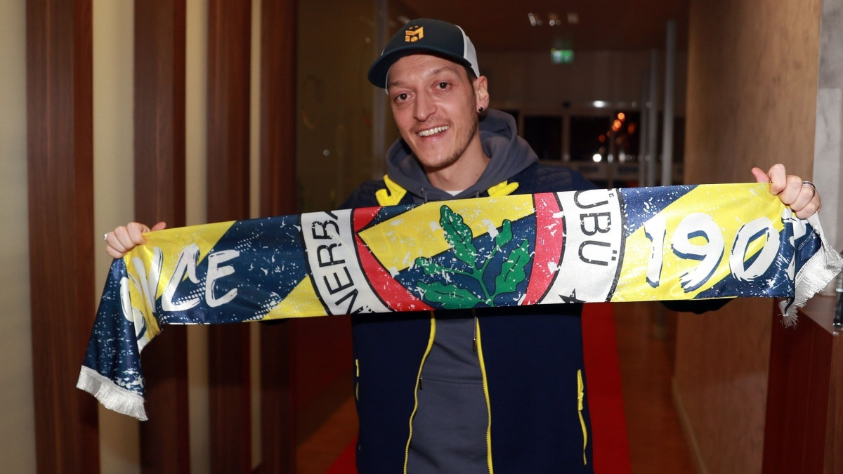 Mesut Özil, Fenerbahçe'yi borsada sırtladı