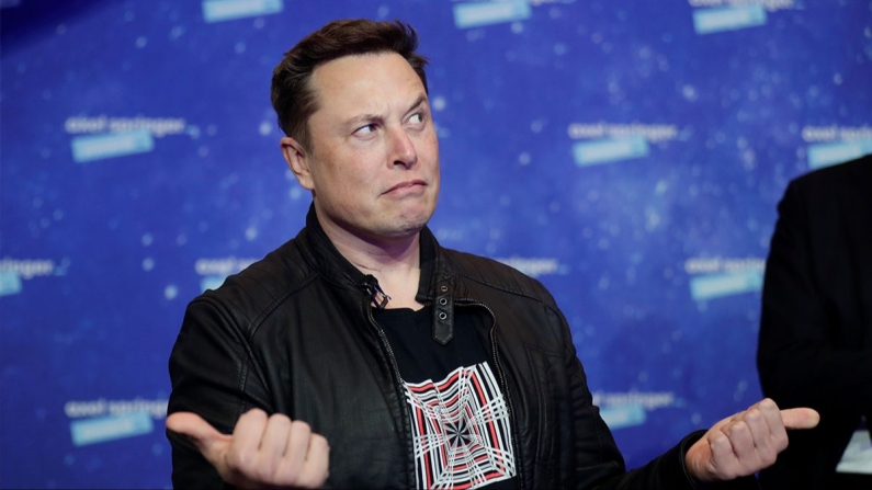 Elon Musk büyük tartışma yaratan tweet'lerini sildi