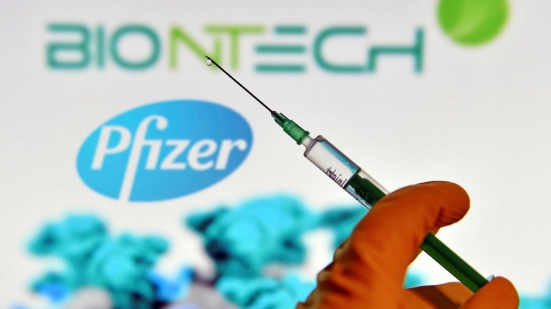 BioNTech ve Pfizer, aşı üretim hedefini 2,5 milyar doza çıkardı
