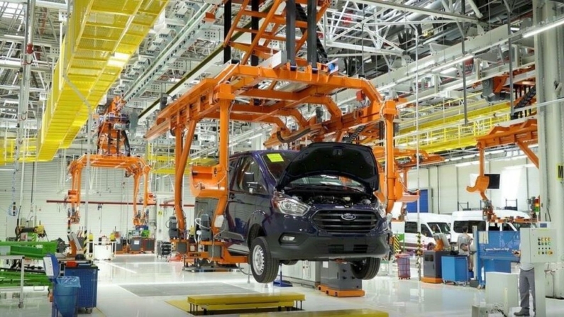 Ford Otosan, Gölcük'te üretime yeniden başlıyor