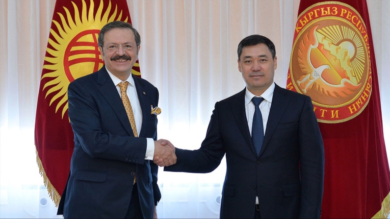 Kırgızistan-Türkiye arasında hedef ticaret cirosunu 1 milyar dolara çıkarmak