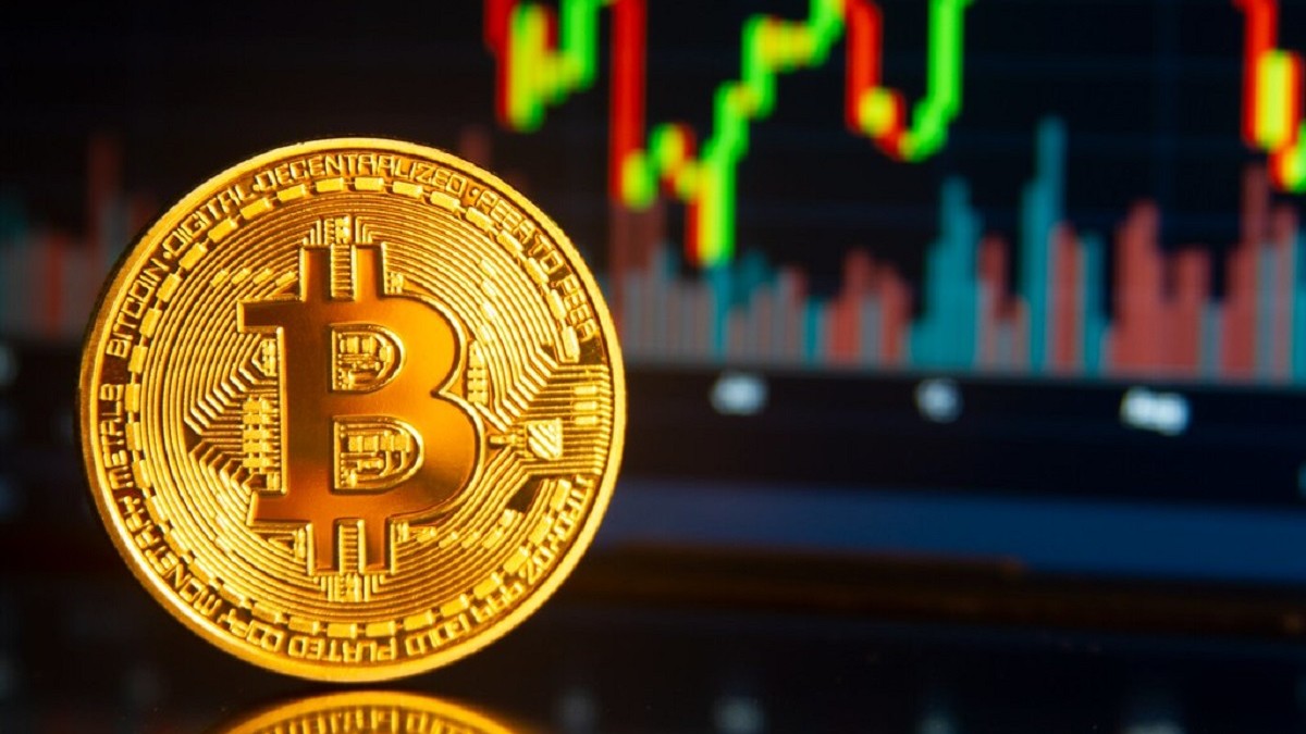Bitcoin son 24 saatte yüzde 30 yükseldi