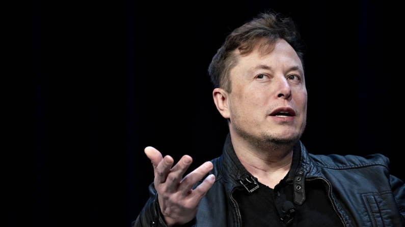 Elon Musk 'Baby Shark' tweeti ile hisseleri fırlattı