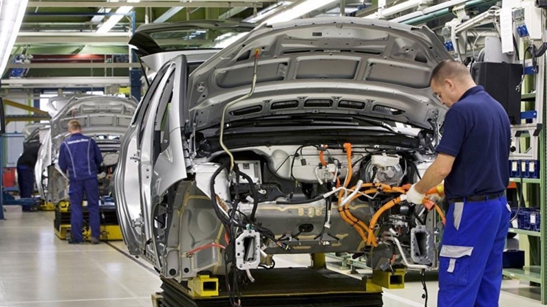 Otomotivde üretim ve ihracat yüzde 14 arttı
