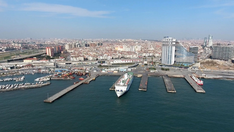 Zeytinburnu'da hedef 2,1 milyar dolar ihracat