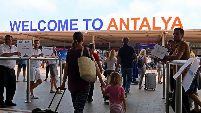Antalya'da turist sayısı yüzde 162 arttı