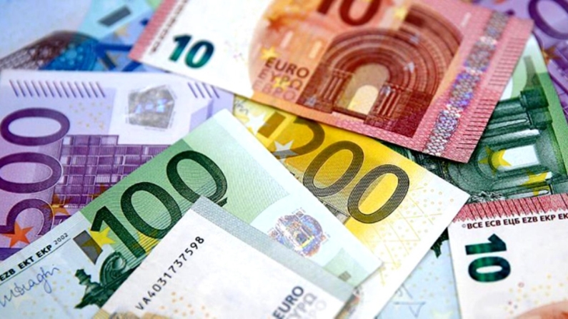 Euro'dan 20 yıl sonra para basma kararı