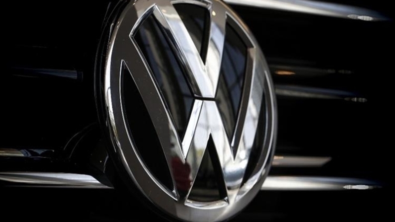 Alman VW Grubu'nun Çin'deki satışları çip kıtlığı nedeniyle yüzde 14 düştü