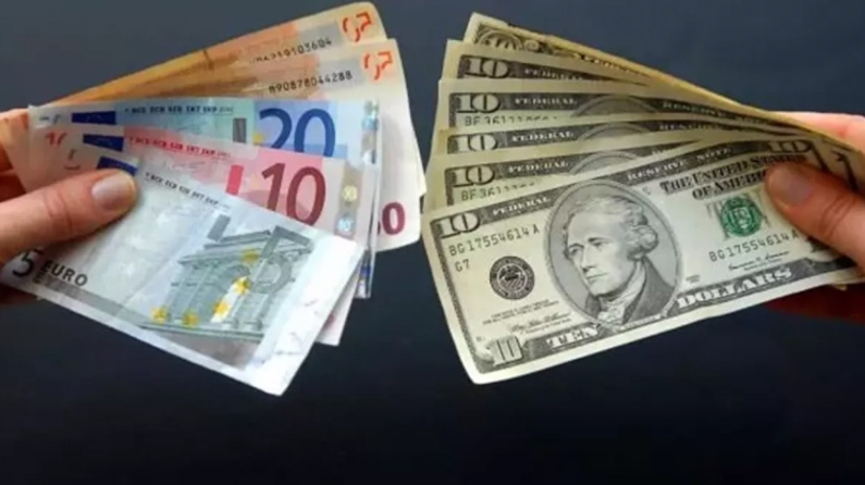 Euro ve Dolar 20 yıl sonra ilk kez aynı noktada