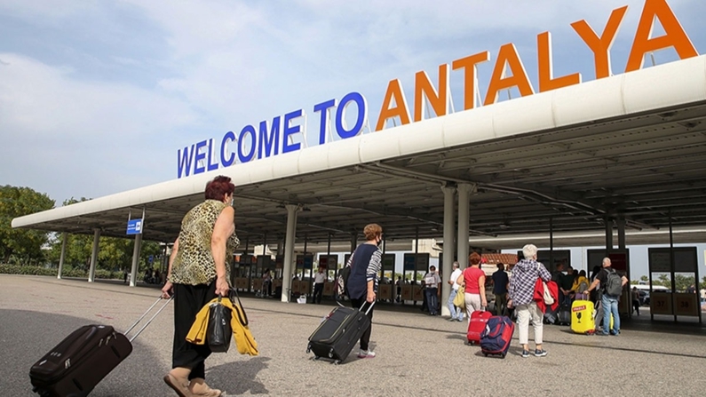 Ekim ayında Antalya'ya gelen turist sayısında rekor kırıldı