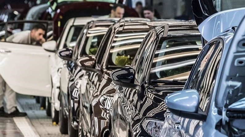 Türkiye'de otomobil satışları 2022'de artış gösterdi