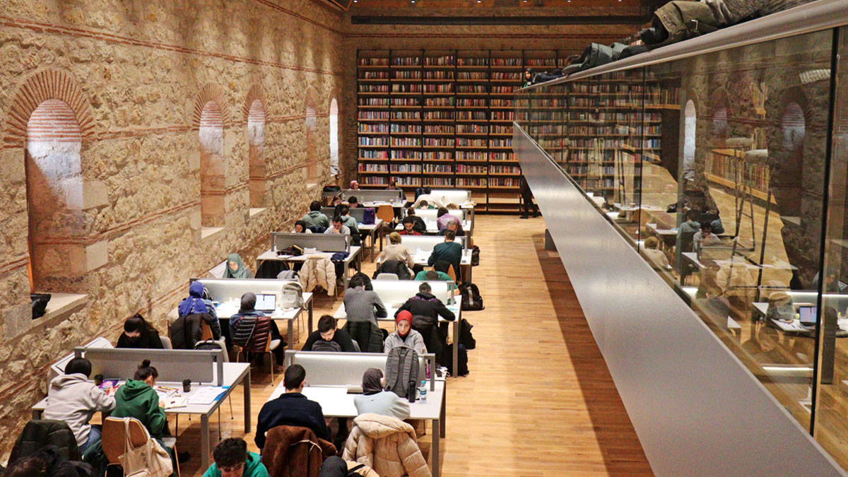 Rami Kütüphanesi: Türkiye'nin en büyük yaşayan kütüphanesi