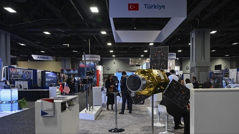 Dünyanın en büyük uydu fuarında Türk firmalar da yer aldı