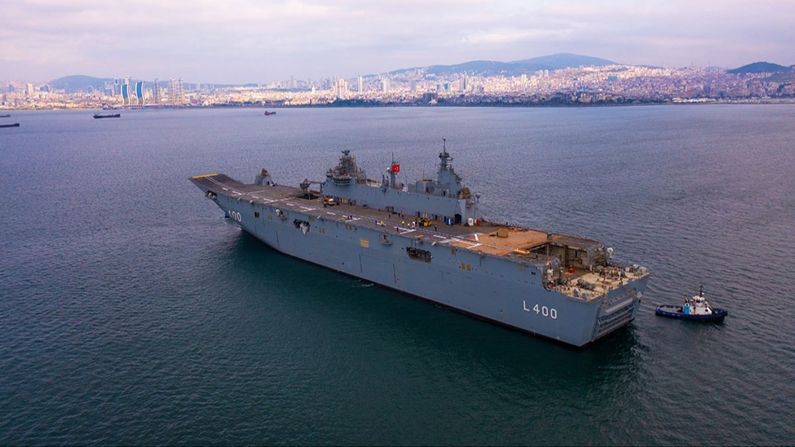 Dünyanın ilk SİHA gemisi TCG Anadolu, TSK envanterine giriyor