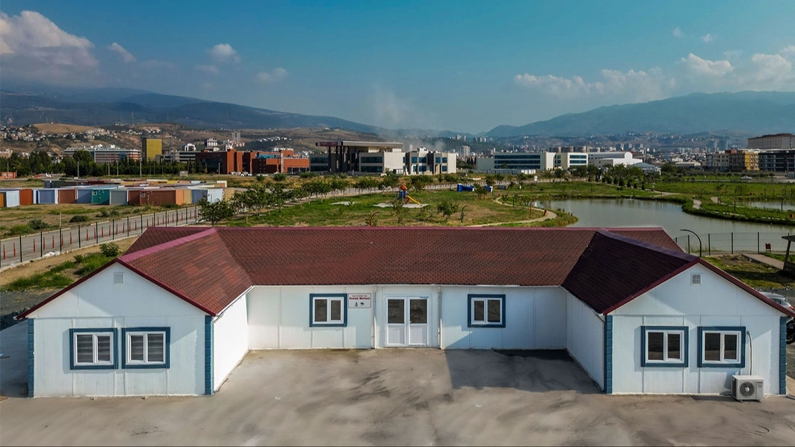 Akkök Holding, Toplum Gönüllüleri Vakfı ile deprem bölgesinde 'Destek Merkezi' kurdu