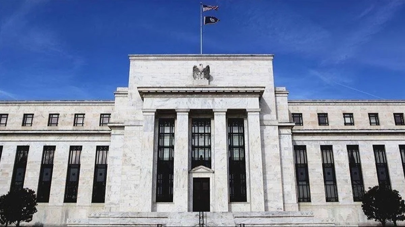 Fed'den kritik 'faiz indirimi' mesajı