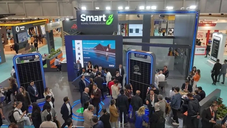 Smart Güneş Teknolojileri, SolerEX İstanbul Fuarı'nda yeni ürünlerini tanıttı