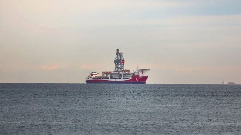 Bakan Bayraktar duyurdu: Karadeniz'de petrol keşfi için sondaj yapılacak
