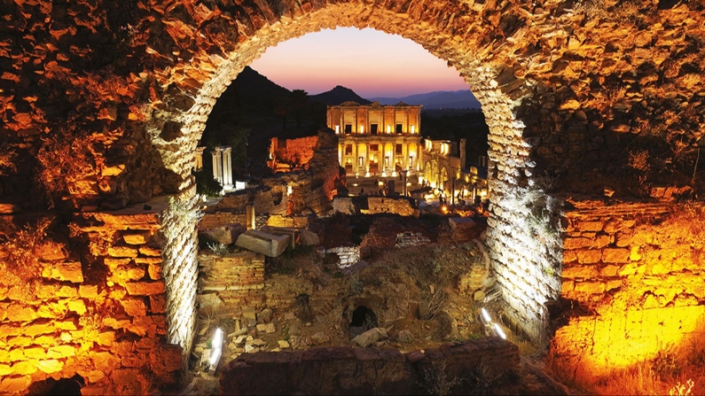 SICPA, 'Gece Müzeciliği' projesi ile Türkiye'nin zengin tarihi ve kültürel mirasını aydınlatıyor