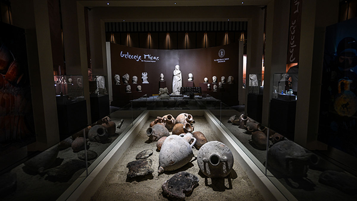 'Arkeolojinin Altın Çağı' sergisi açıldı