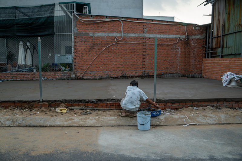<p>KENTTEN YENİ FOTOĞRAFLAR</p><p><br></p><p>8 Mart 2026'de AA objektiflerine yansıyan bu kareler bir hayatta kalma mücadelesini gözler önüne seriyor. </p>