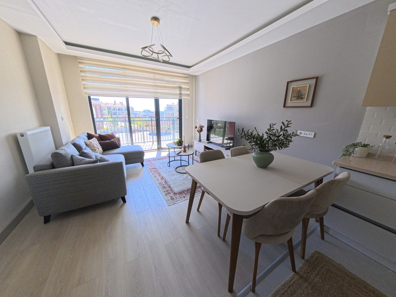 <p><b>1 milyon 235 bin 169 başvuru İstanbul'da</b></p><p><br></p><p>Tüm kriterleri karşılayan 5 milyon 242 bin kişinin başvurusu geçerli kabul edildi. En fazla başvuru da 1 milyon 235 bin 169'la İstanbul'da yapıldı.</p>