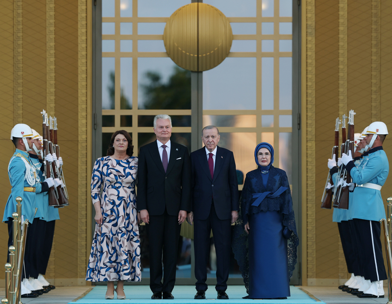 Litvanya Cumhurbaşkanı Gitanas Nauseda ve eşi Diana Nausėdiene