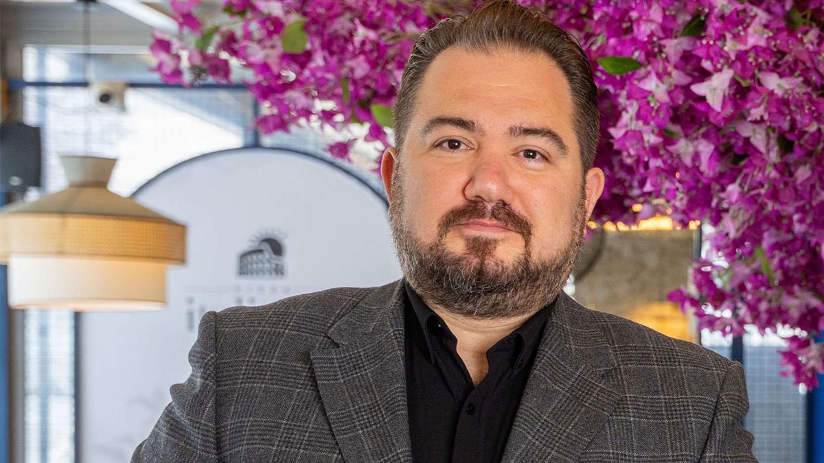 "İstanbul'un her iki yakasında yatırım yapmayı hedefliyoruz"