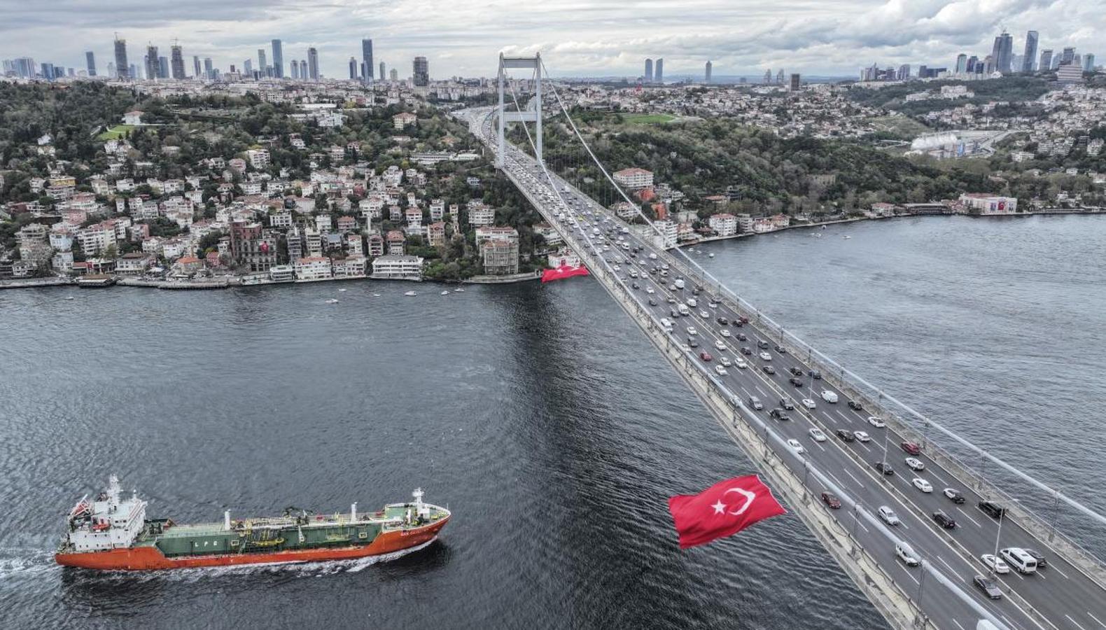 Küresel enerji krizinde Türkiye'nin stratejik yükselişi: "Cazibe merkezi haline geldi"