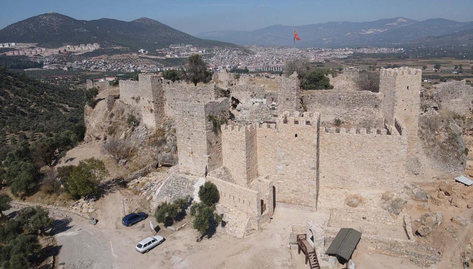 Binlerce yıllık tarihe tanıklık eden kale: Beçin