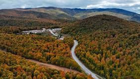 Domaniç Dağları sonbaharın renklerine büründü