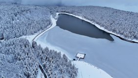 Hem İstanbul hem Ankara'ya yakın: Kar altında böyle görünüyor