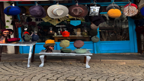 Ankara'nın ünlü kalesinin çevresindeki renkli miras