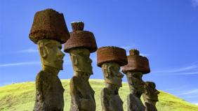 Adanın gizemli devleri: Yürüyen dev heykellerin 2 sırrı böyle çözüldü