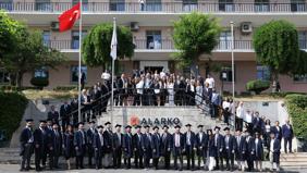 Geleceğin liderlerini yetiştiren program altıncı dönem mezunlarını verdi