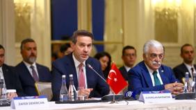 Bakan Bayraktar duyurdu: Türk firmalarına sınır ötesinde dev proje fırsatı